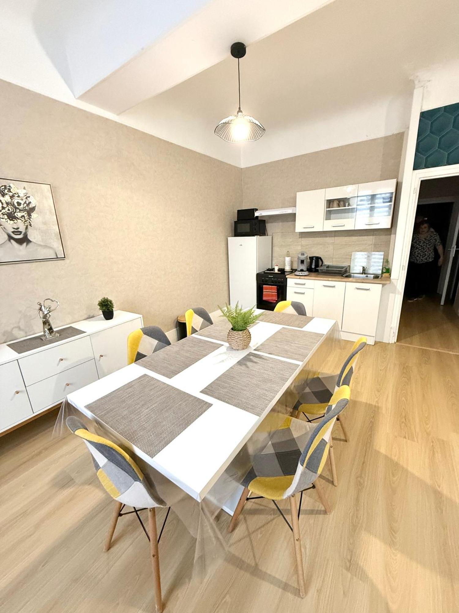 Le Retro Apartman Saint-Laurent-sur-Saone Kültér fotó